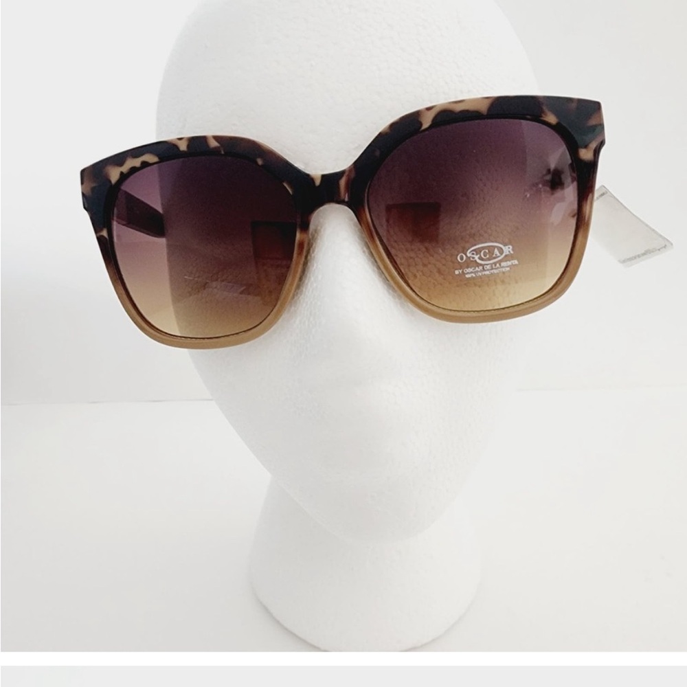 Oscar de La Renta Animal Print Sunglasses